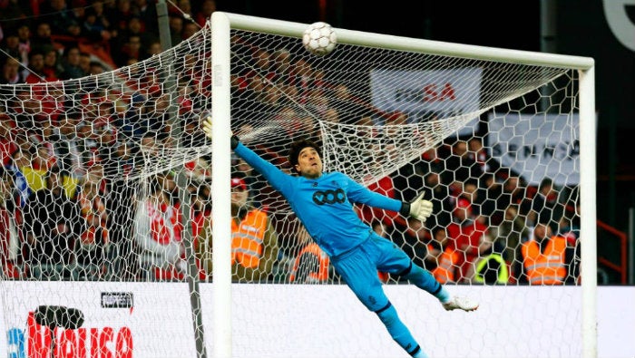 Ochoa, en un partido del Standard