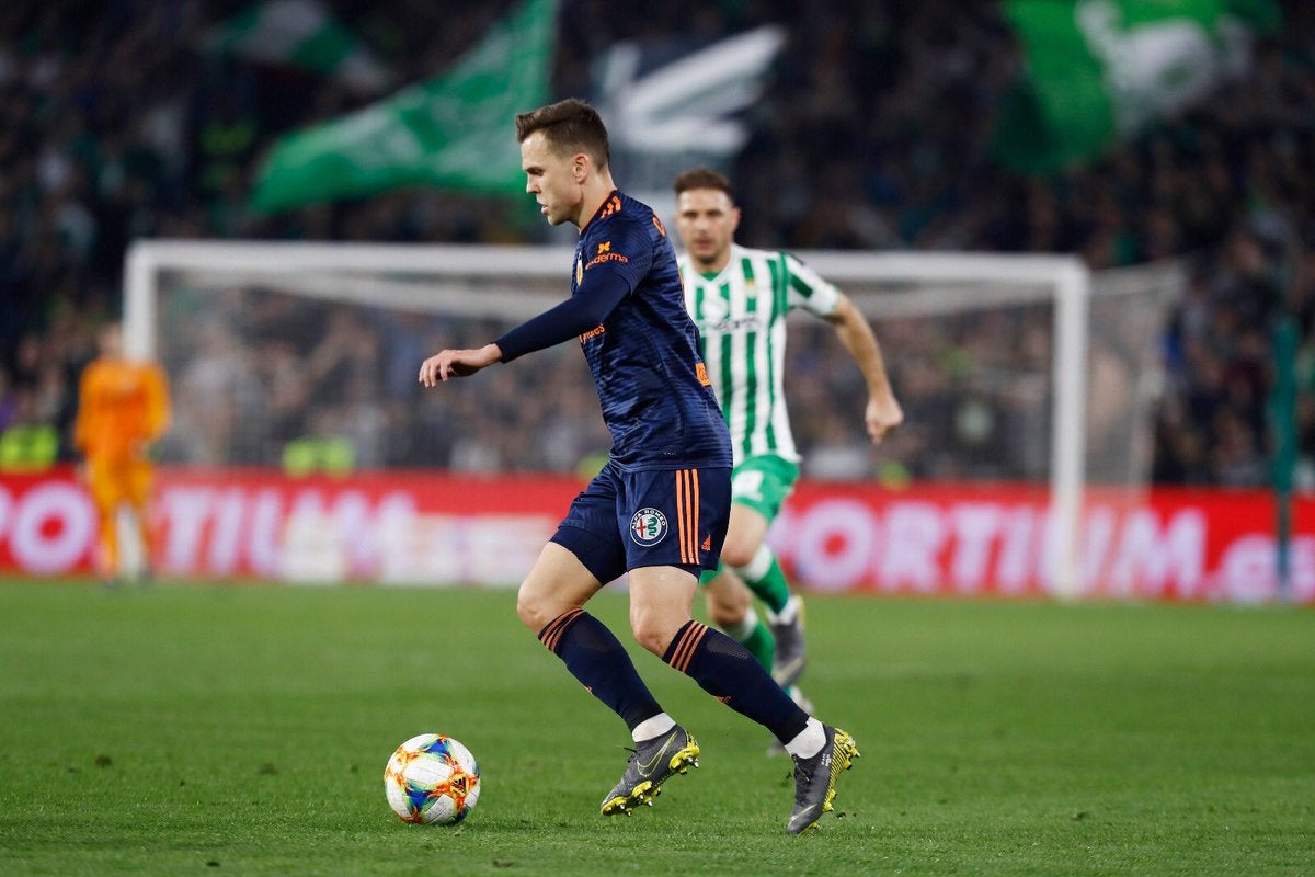 Cheryshev en partido con el Valencia 