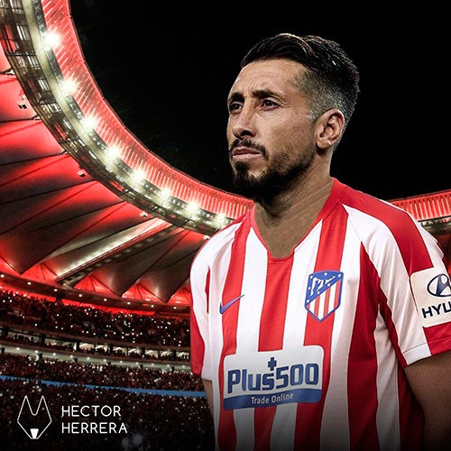 Héctor Herrera con la playera del Atlético 