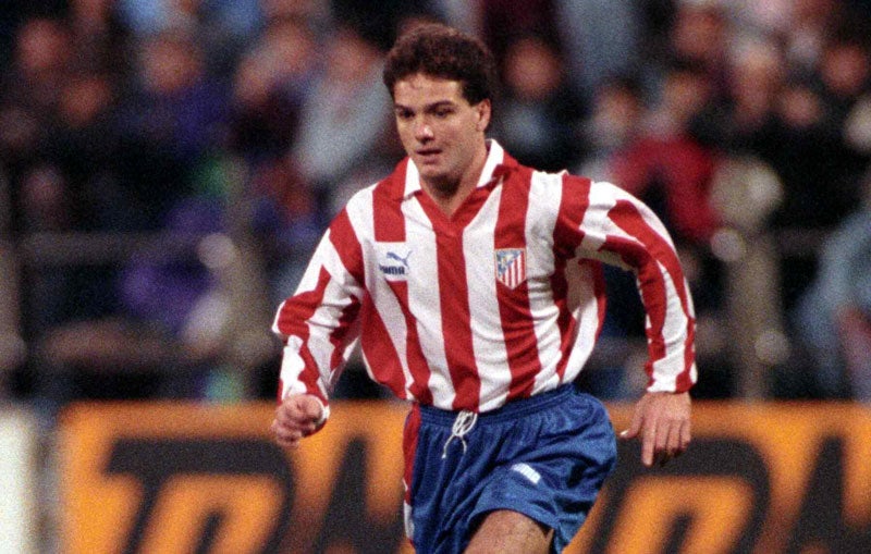 Luis garcía, durante un duelo con el Atlético de Madrid 