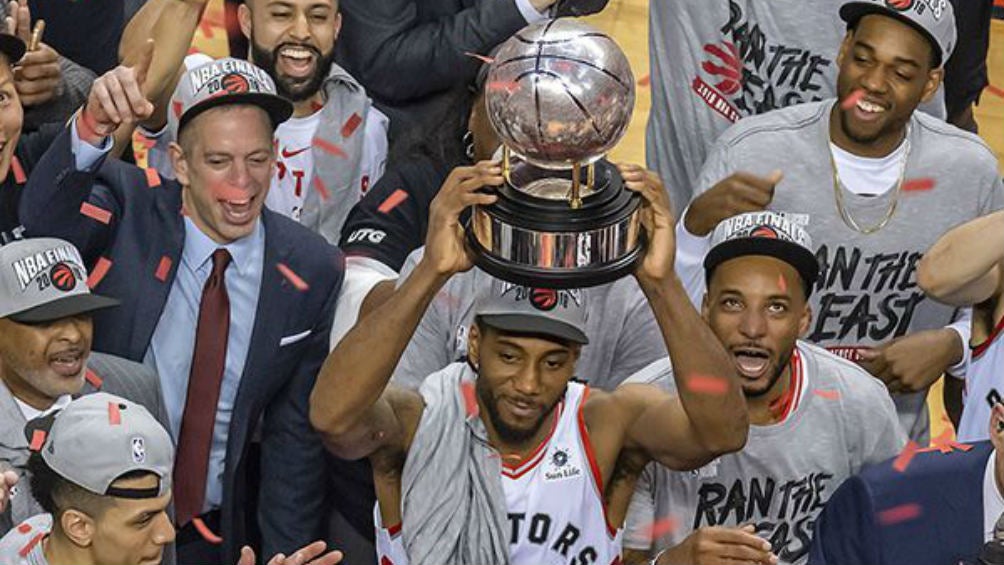 Kawhi Leonard tras ganar el título de NBA