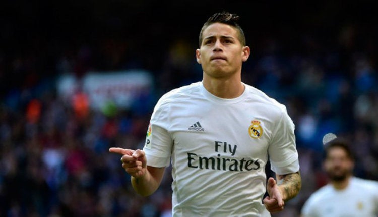 James Rodríguez festeja gol con el Real Madrid