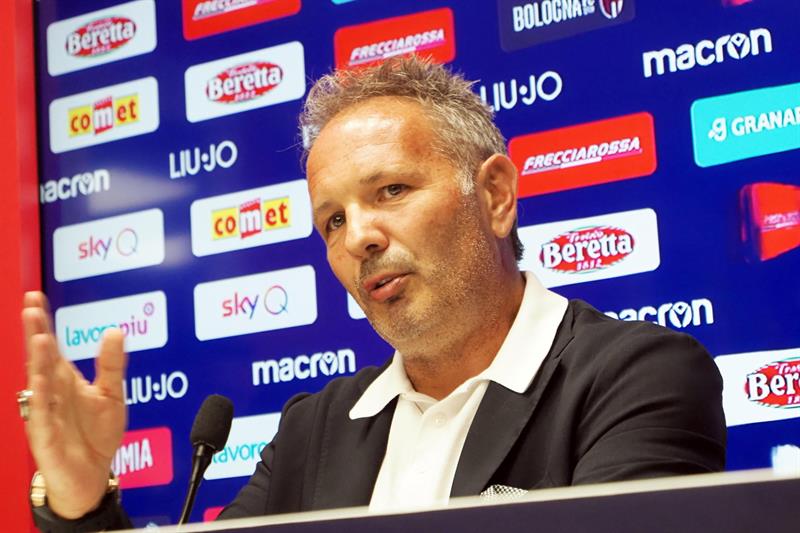 Sinisa Mihajlovic, en conferencia de prensa