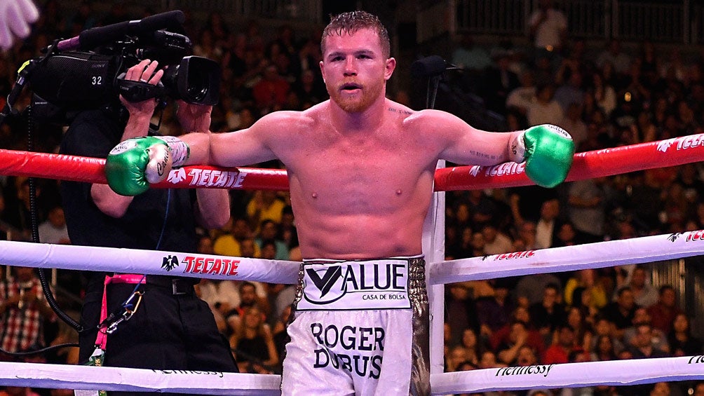 Canelo Álvarez, durante su pelea ante Daniel Jacobs 