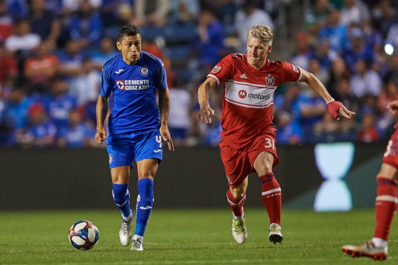 Cata y Schweinsteiger, en el juego entre Chicago y Cruz Azul 