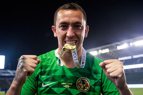 Agustín Marchesín festeja tras el Campeón de Campeones 