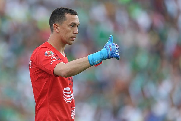 Agustín Marchesín en el partido contra León