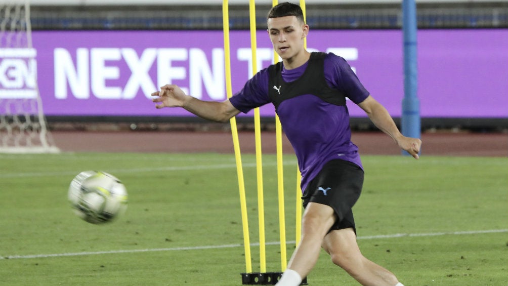 Phil Foden, durante una práctica del City