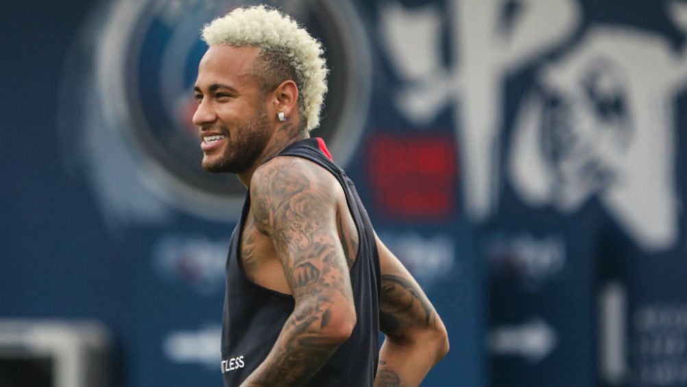 Neymar, en un entrenamiento del PSG