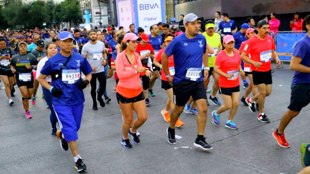 Participantes del Medio Maratón de la Ciudad de México 