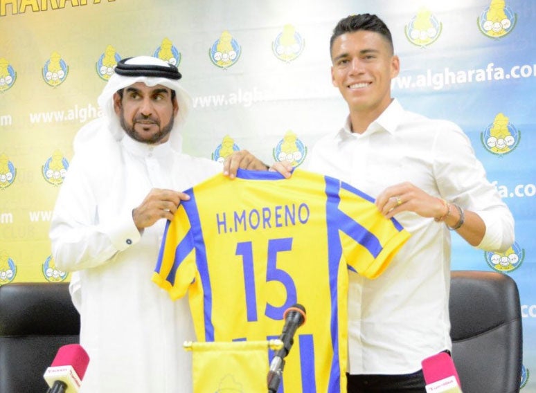 Héctor Moreno en la presentación con su equipo