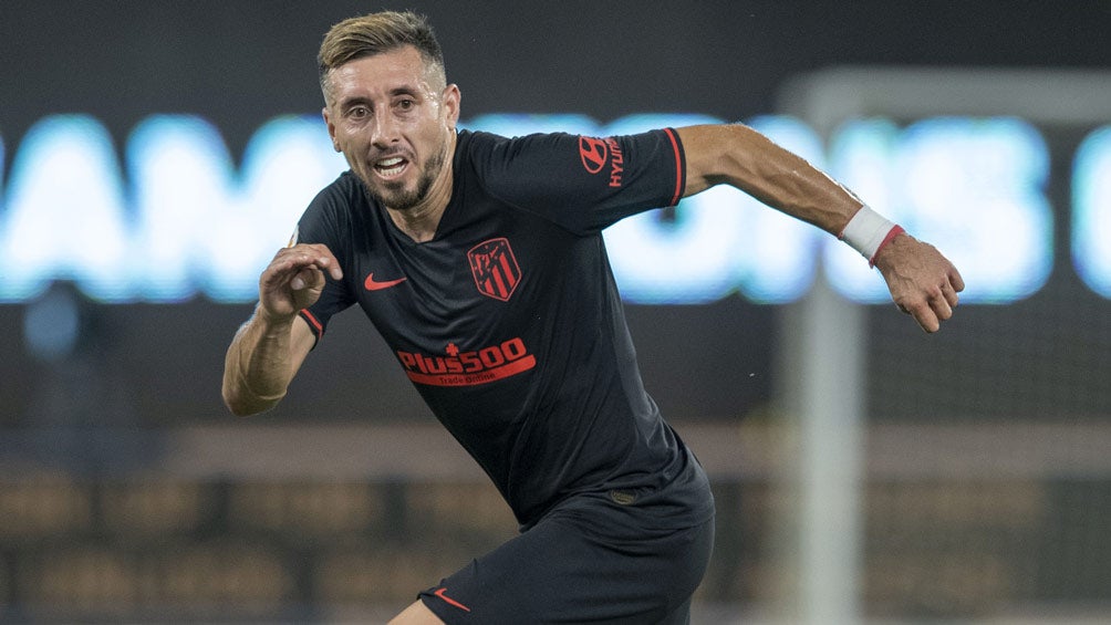 Héctor Herrera, durante un duelo con el Atlético de Madrid 