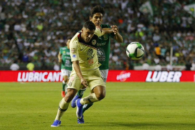 Bruno Valdez, durante un juego con América