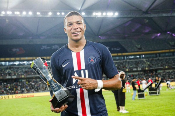 Mbappé, durante un partido de Francia