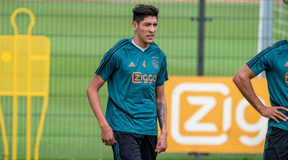 Edson Álvarez, en un entrenamiento con el Ajax