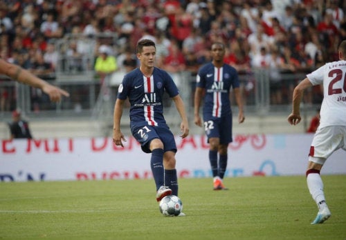 Ander Herrera durante un juego del PSG