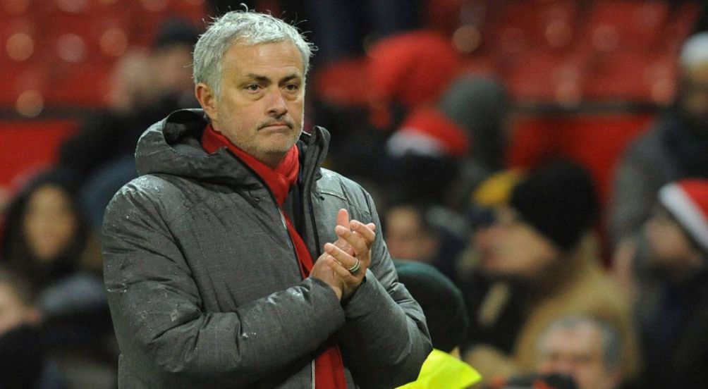 Mourinho, en el banquillo del Man United