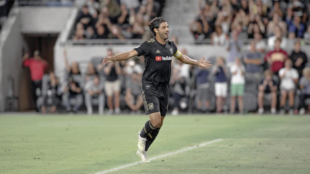 Carlos Vela celebra un gol con Los Angeles FC