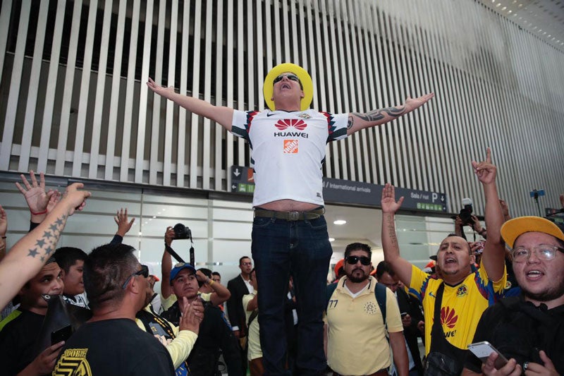 Aficionado de América, feliz por la llegada de Memo