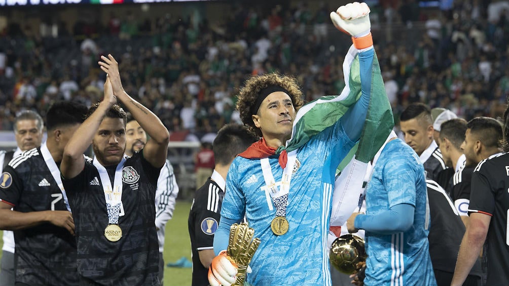 Guillermo Ochoa durante un juego de México