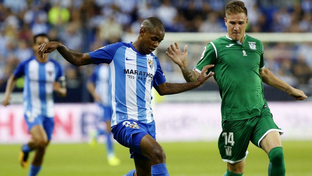 Diego Rolán durante un partido con el Málaga