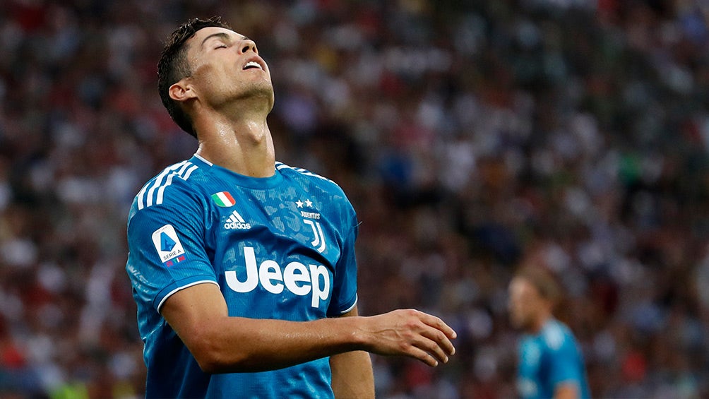 Cristiano Ronaldo se lamenta en juego de la Juve 