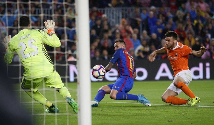 Alcácer firmó un gol ante Osasuna