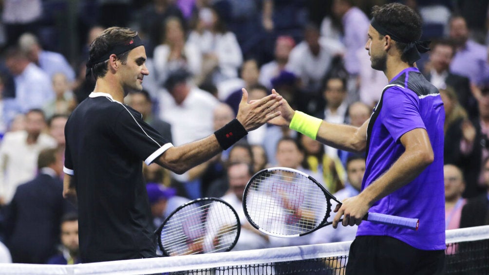 Grigor Dimitrov y Roger Federer se despiden tras el juego