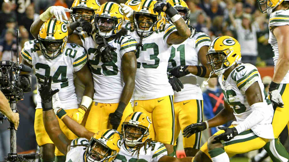 Green Bay celebra triunfo sobre Bears