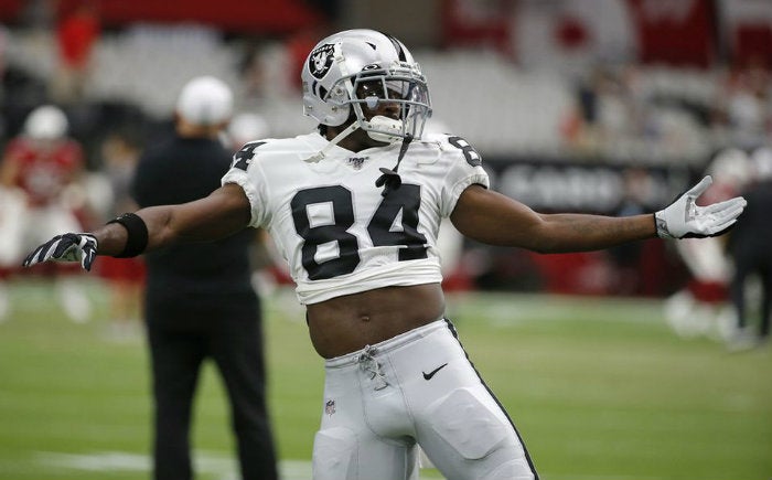 Brown, en juego de Raiders