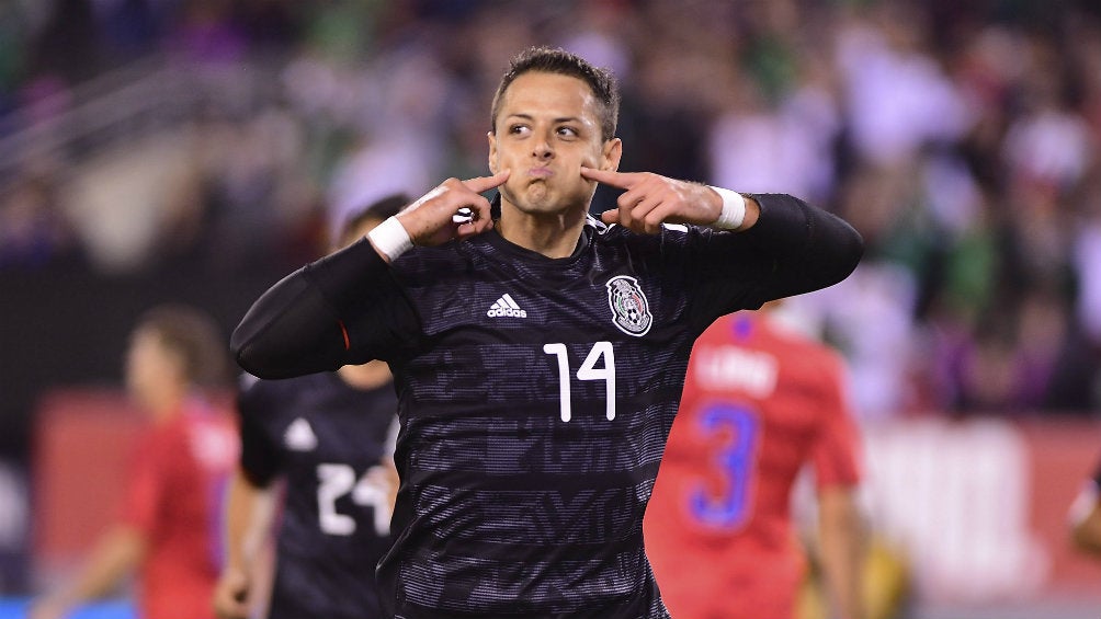 Chicharito celebra su gol ante Estados Unidos