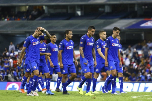 La Máquina en lamento durante un duelo ante Toluca