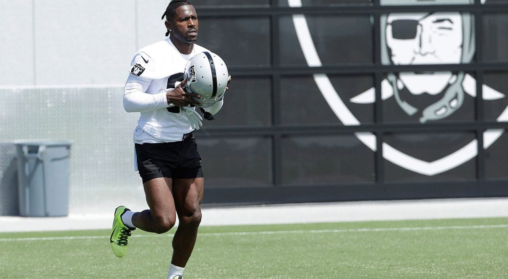 Brown, en un entrenamiento de Raiders