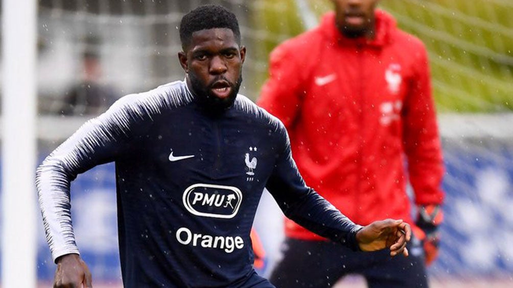 Samuel Umtiti en el entrenamiento de Francia