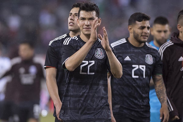 Chucky Lozano celebra gol contra Estados Unidos 