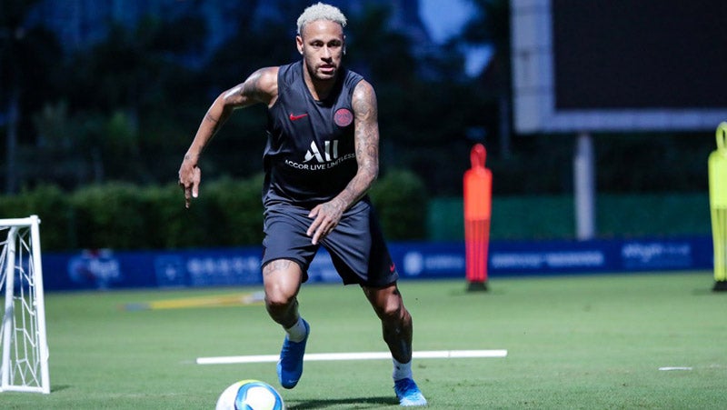 El brasileño, durante una sesión con el PSG en Francia 