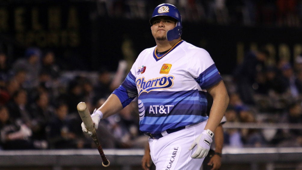 Japhet Amador, durante un juego de los Charros