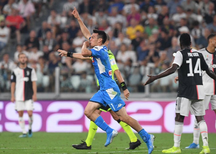 Chucky Lozano festeja gol contra Juventus