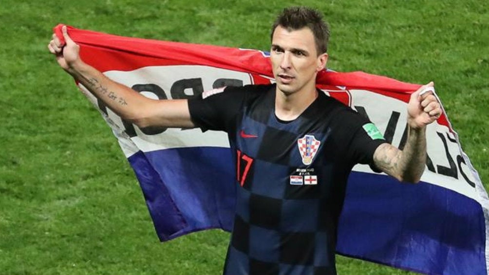 Mario Mandzukic celebrando como seleccionado de Croacia