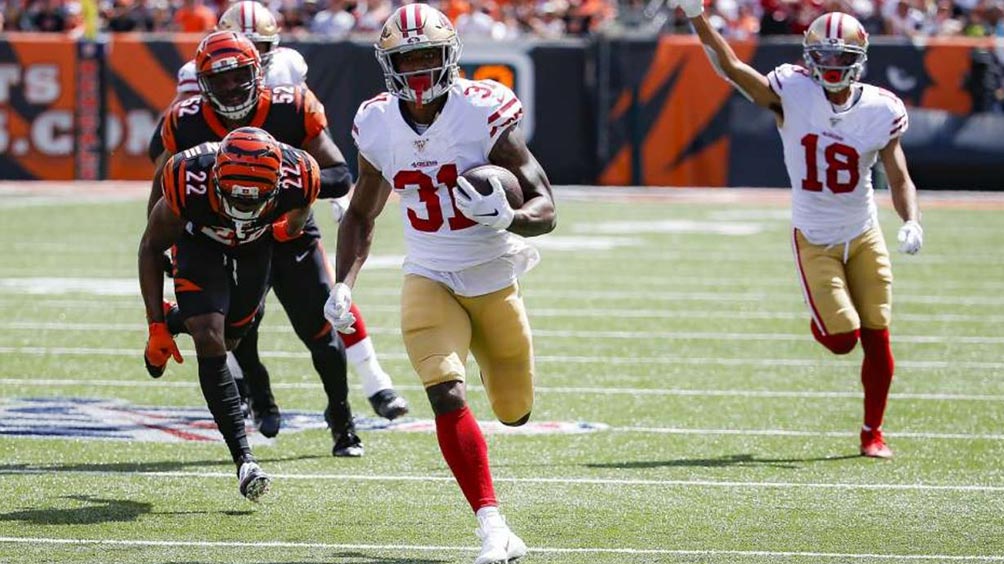 Raheem Mostert colaboró con un TD por tierra