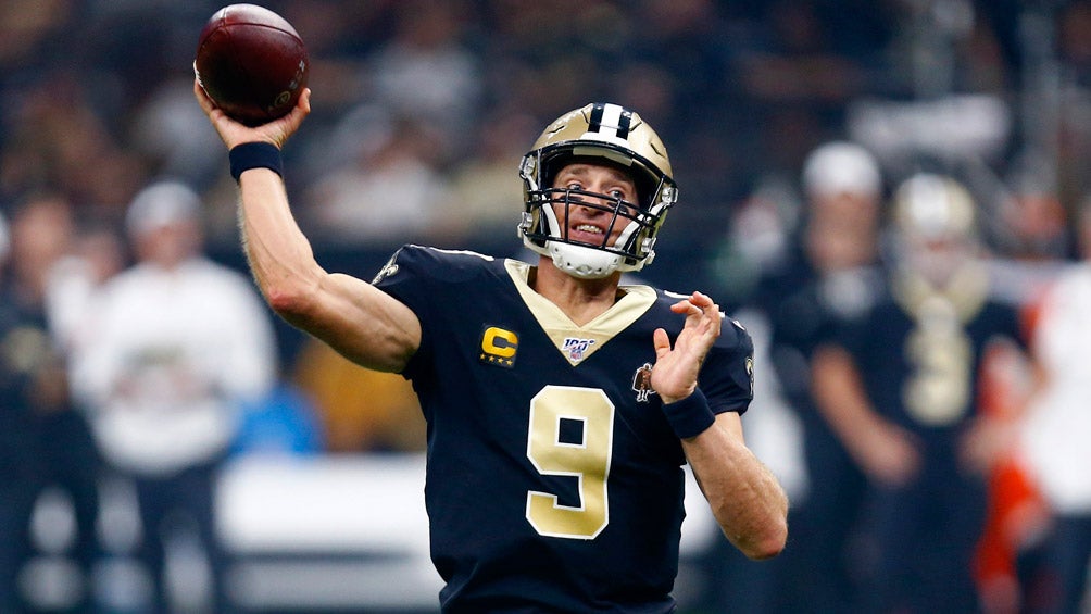 Drew Brees durante un juego con los Saints de Nueva Orleans