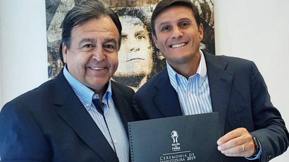 Antonio Moreno junto a Javier Zanetti