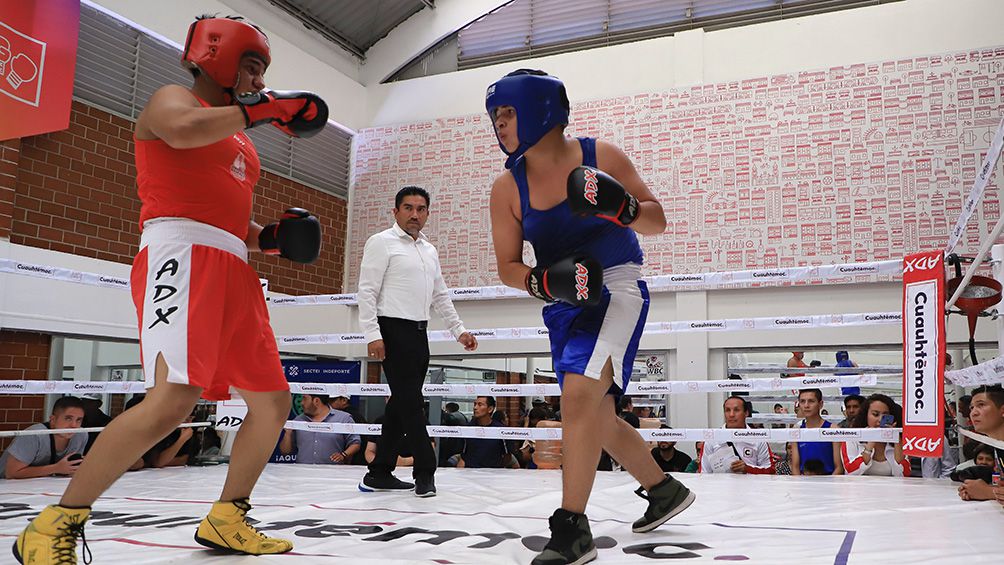 Una de las peleas en la Olimpiada Comunitaria