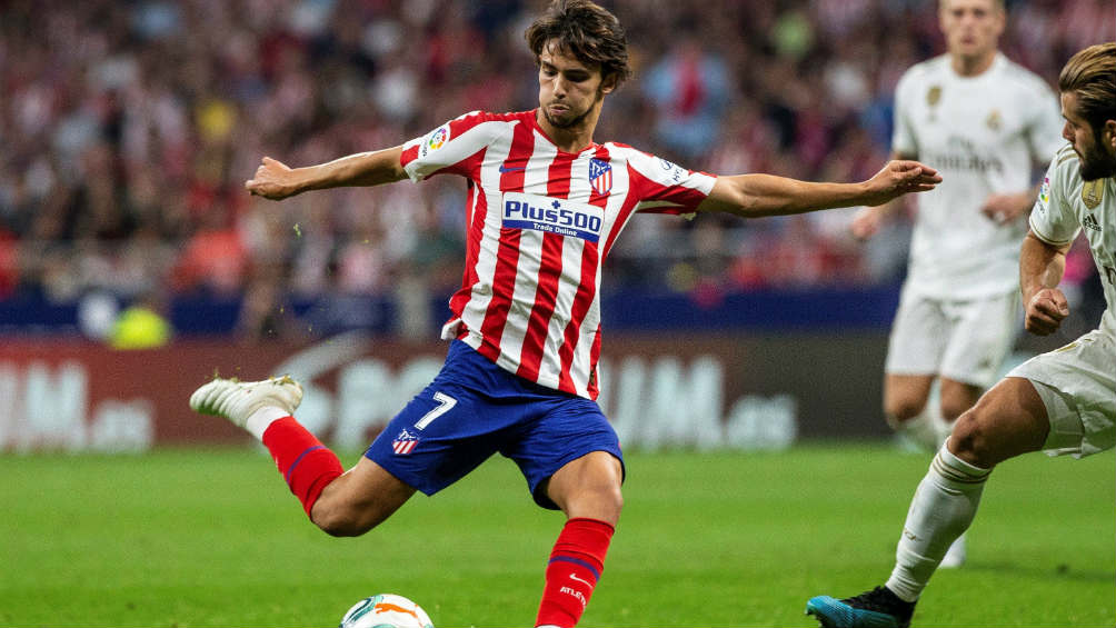 Joao Félix durante su primer derbi madrileño