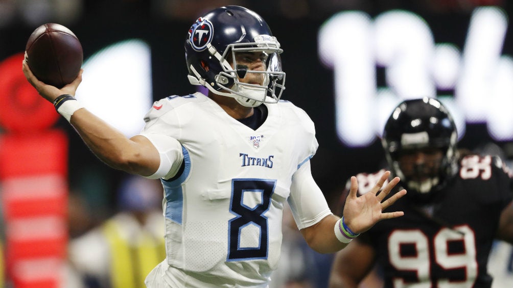 Marcus Mariota durante el juego contra Atlanta