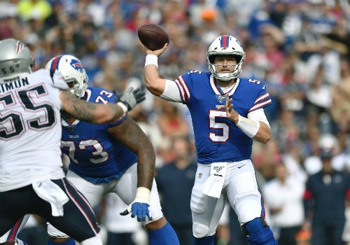 Matt Barkley durante el partido vs Patriots