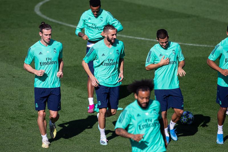 Bale, Benzema y Hazard entrenan juntos