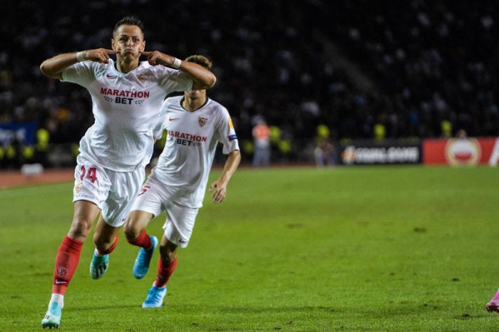 Chicharito, en festejo de gol