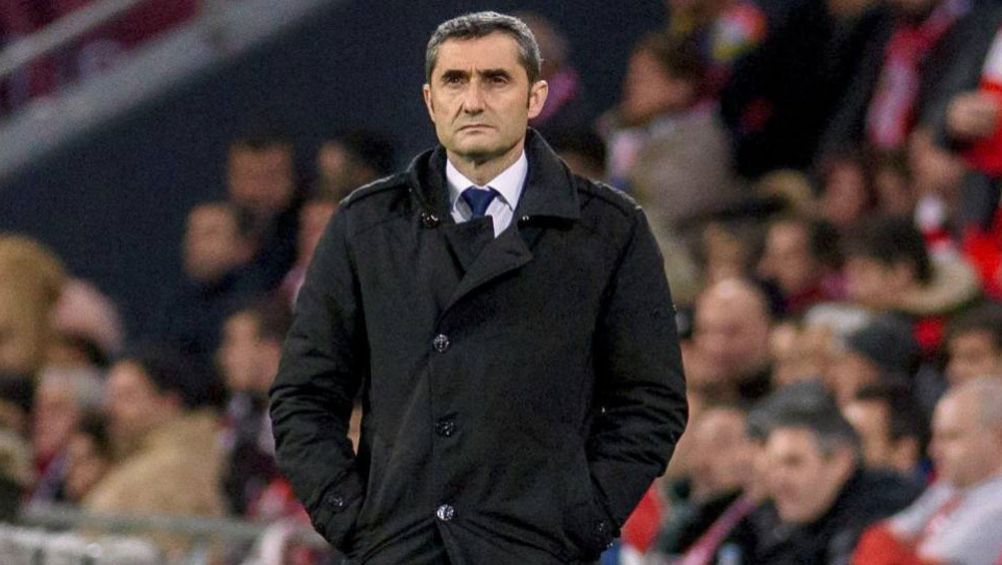 Ernesto Valverde durante un duelo del Barcelona 