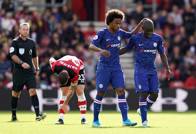 N'Golo Kante celebra su gol contra Southampton 